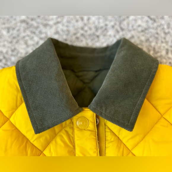 Calvin Klein Yellow Quilted Jacket with Green Corduroy Collar, Size: XS - Picture 3 of 8